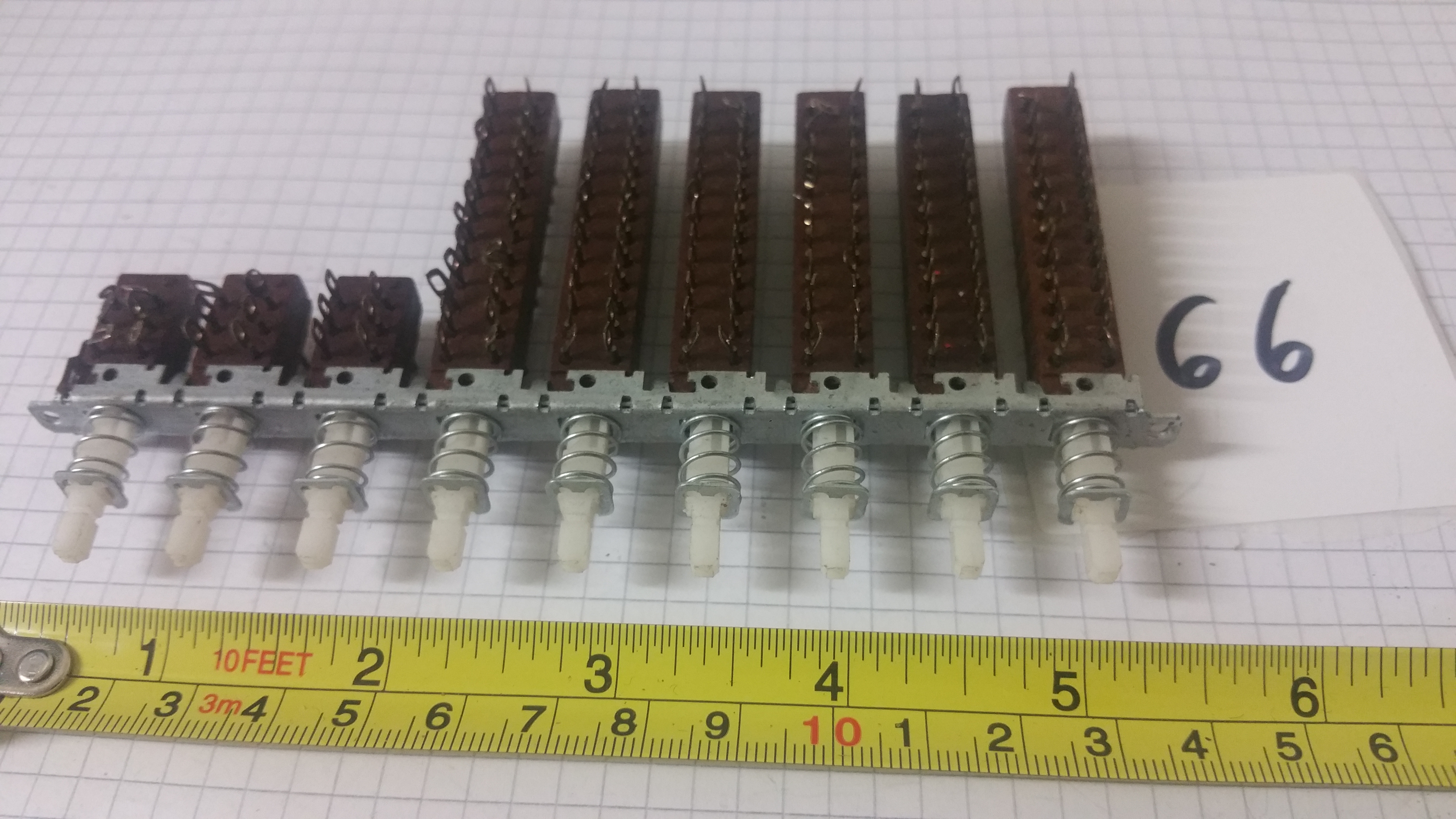3 sections independent switches module ISOSTAT Electronic Components